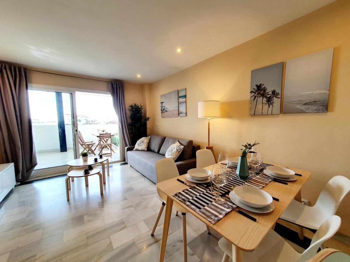 Cozy Apartment On The Beach Sitio de Calahonda Buitenkant foto