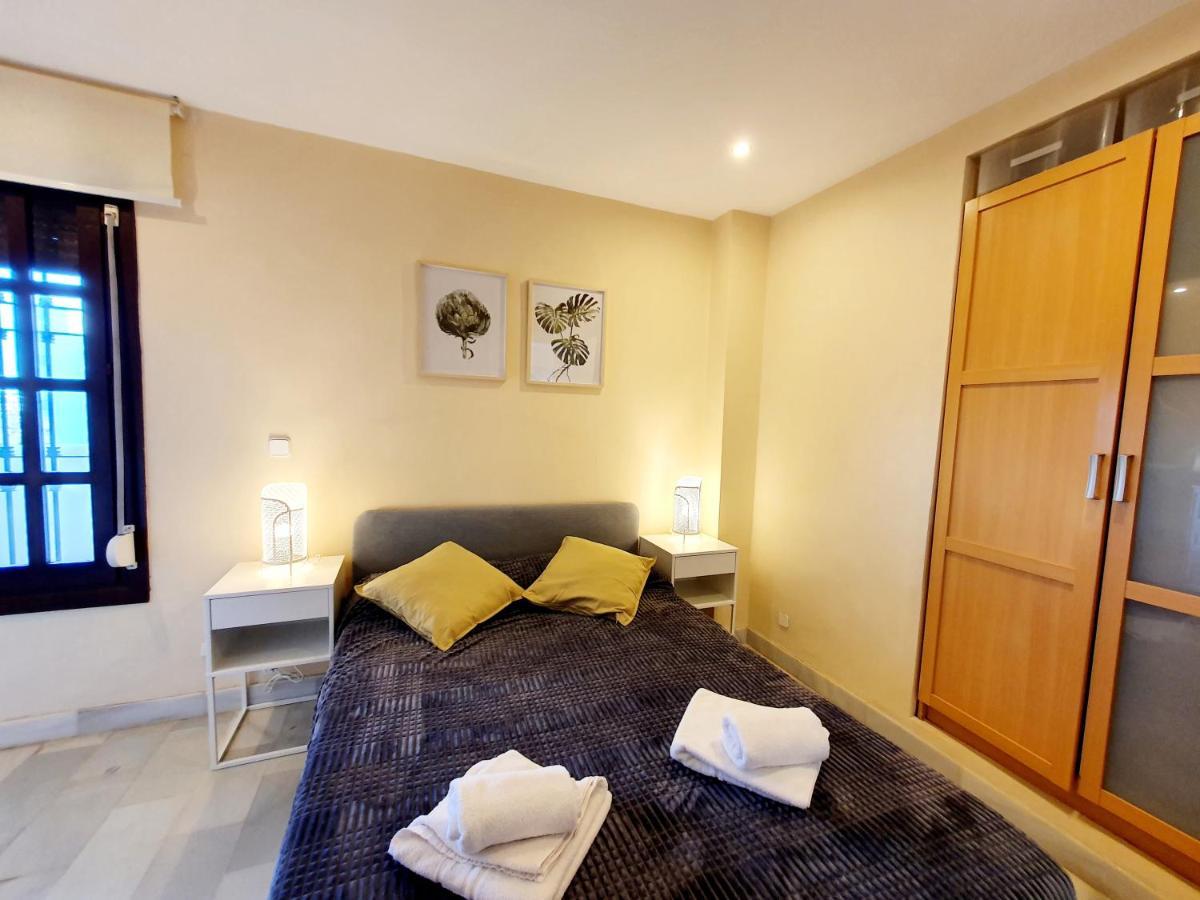 Cozy Apartment On The Beach Sitio de Calahonda Buitenkant foto