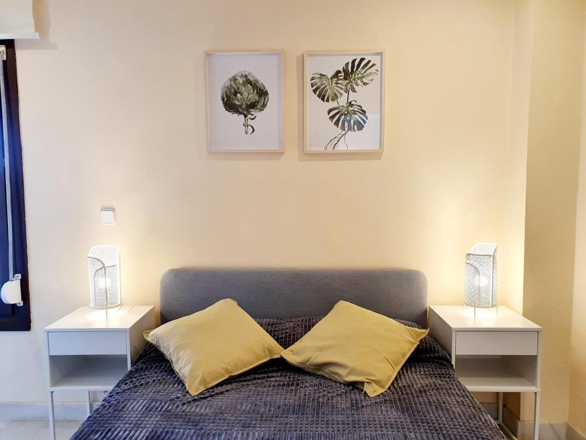 Cozy Apartment On The Beach Sitio de Calahonda Buitenkant foto