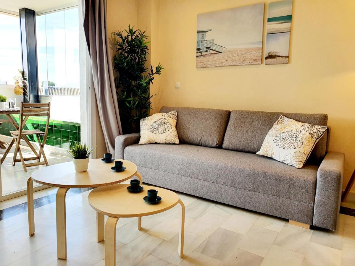 Cozy Apartment On The Beach Sitio de Calahonda Buitenkant foto