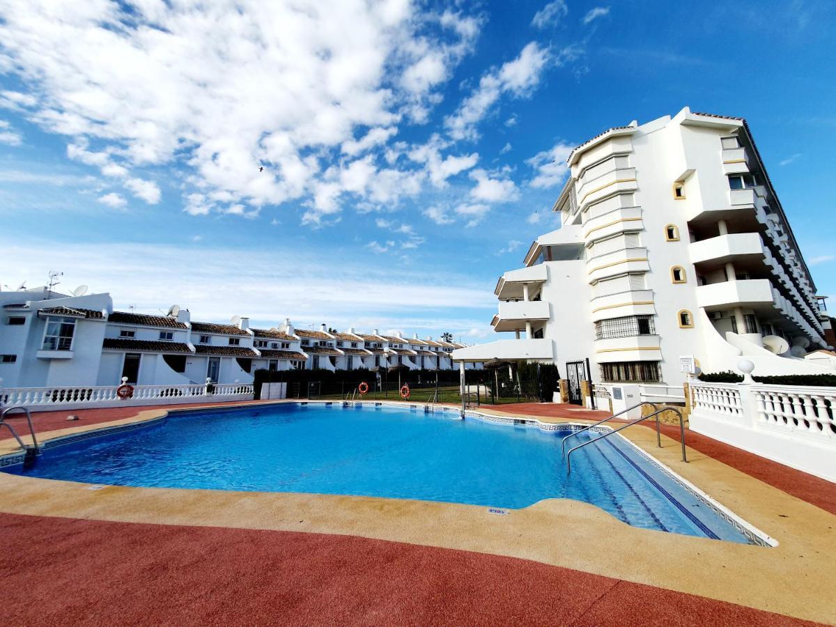 Cozy Apartment On The Beach Sitio de Calahonda Buitenkant foto