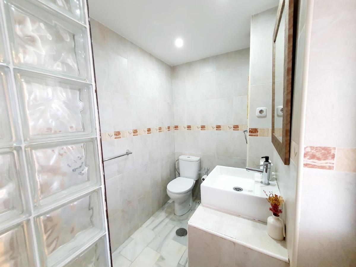 Cozy Apartment On The Beach Sitio de Calahonda Buitenkant foto