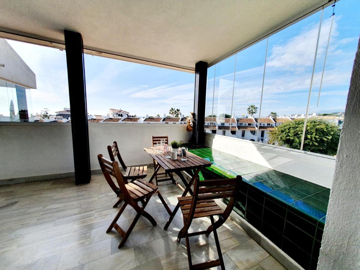 Cozy Apartment On The Beach Sitio de Calahonda Buitenkant foto