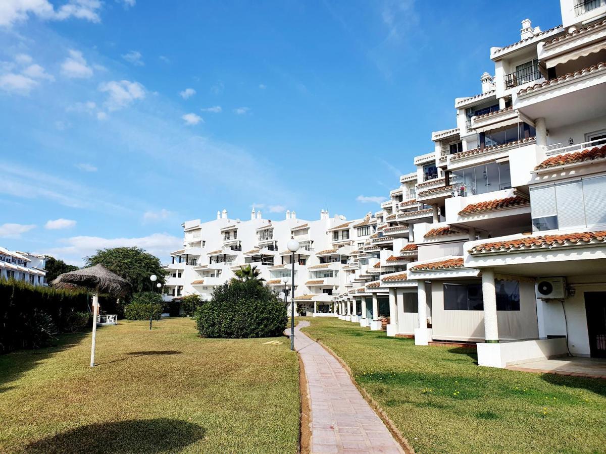 Cozy Apartment On The Beach Sitio de Calahonda Buitenkant foto