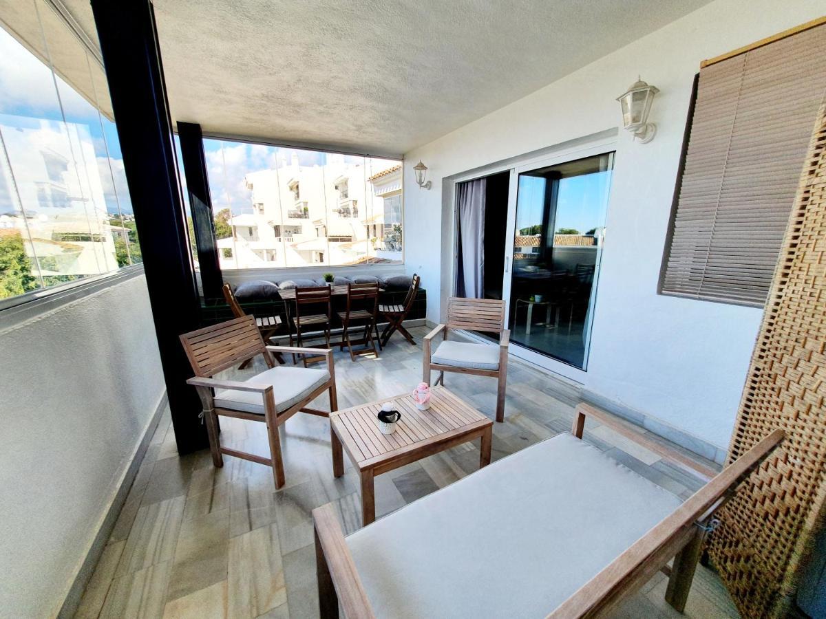 Cozy Apartment On The Beach Sitio de Calahonda Buitenkant foto